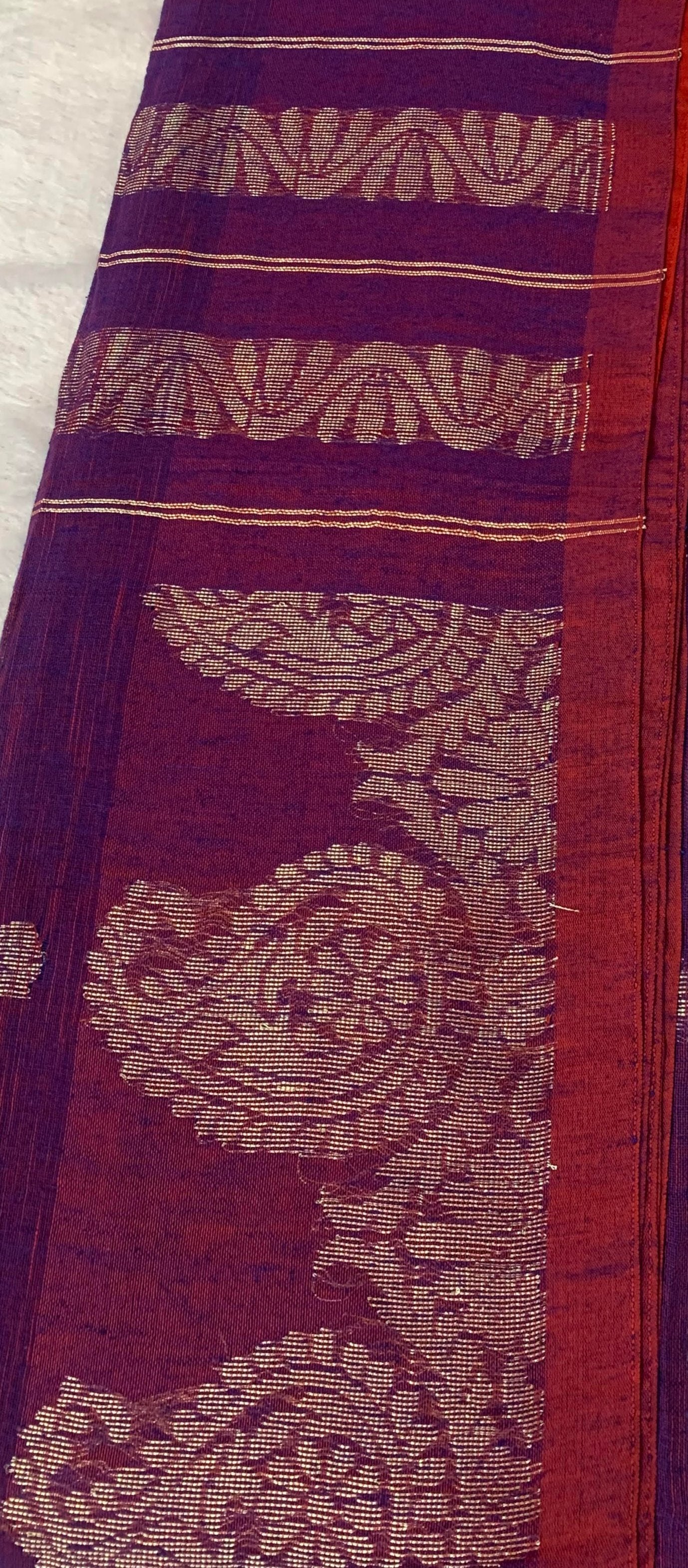 BANARASI PURPLE AND RED TONED LINEN SAREE