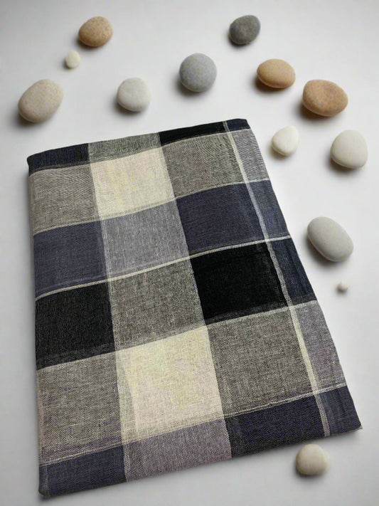 CHECKS BLACK AND GRAY LINEN SAREE